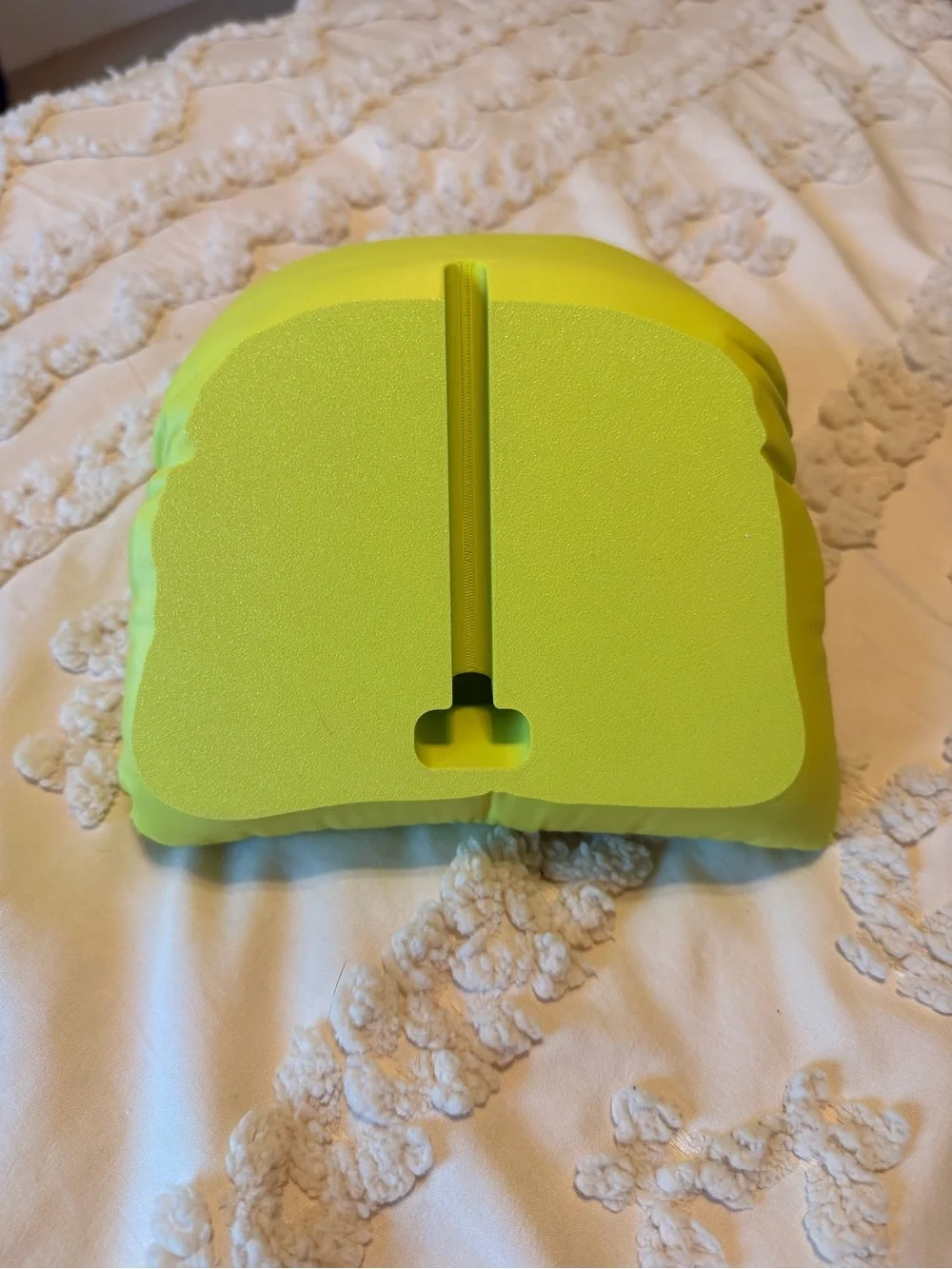 Phone Charging Pillow Stand | 3D Printed | Fits iPhone Pro Max & Most Phones